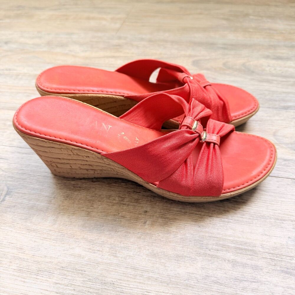 Italian Shoemakers Coral Red Stretch Wedge Slide Sandals Women’s Size 7.5